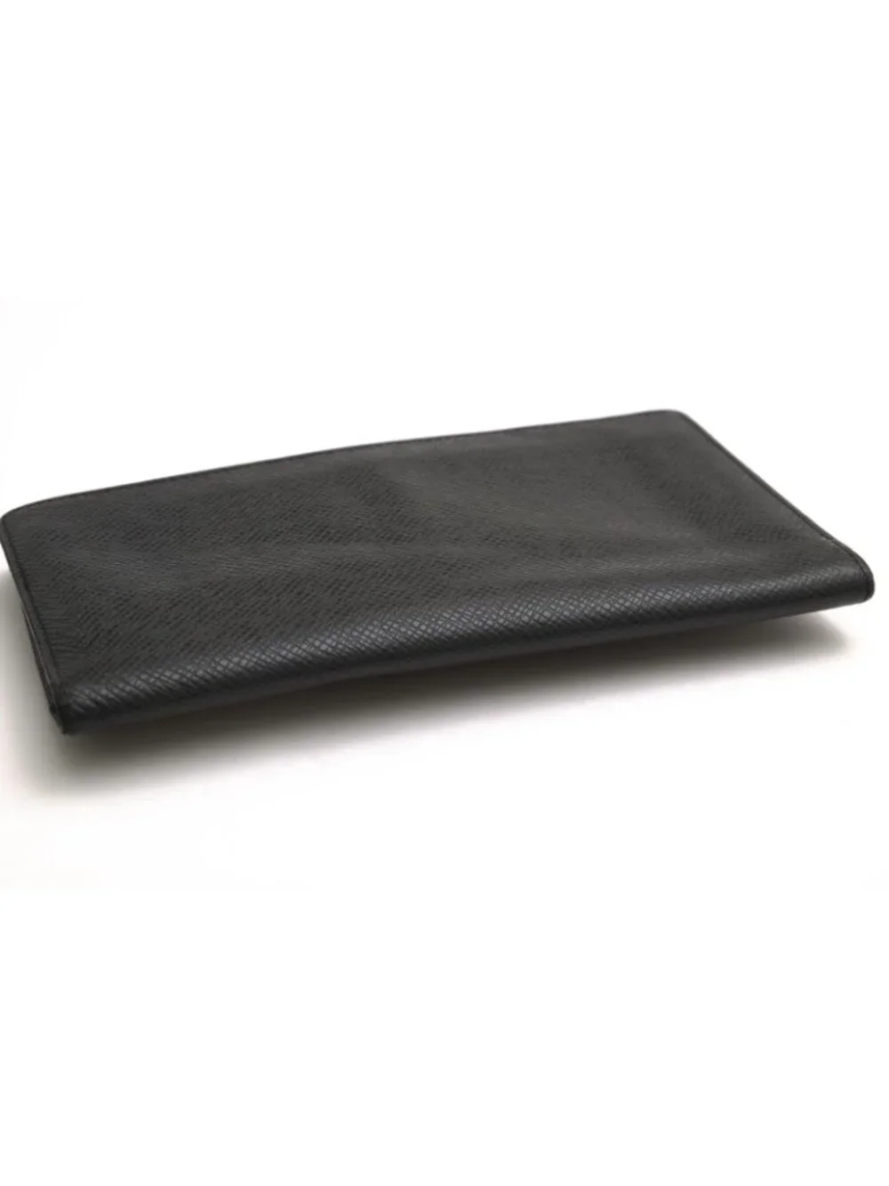 Louis Vuitton Wallet Leather Black Taiga Porto Cartes Credit No Coin Purse